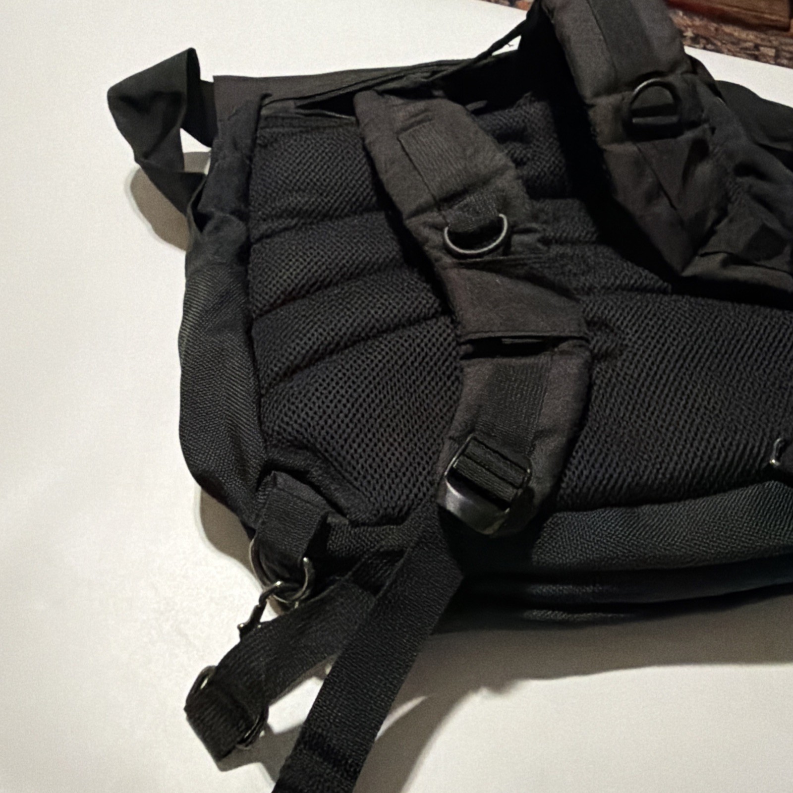 Fila messenger bag handbag backpack 14 In X 14 In