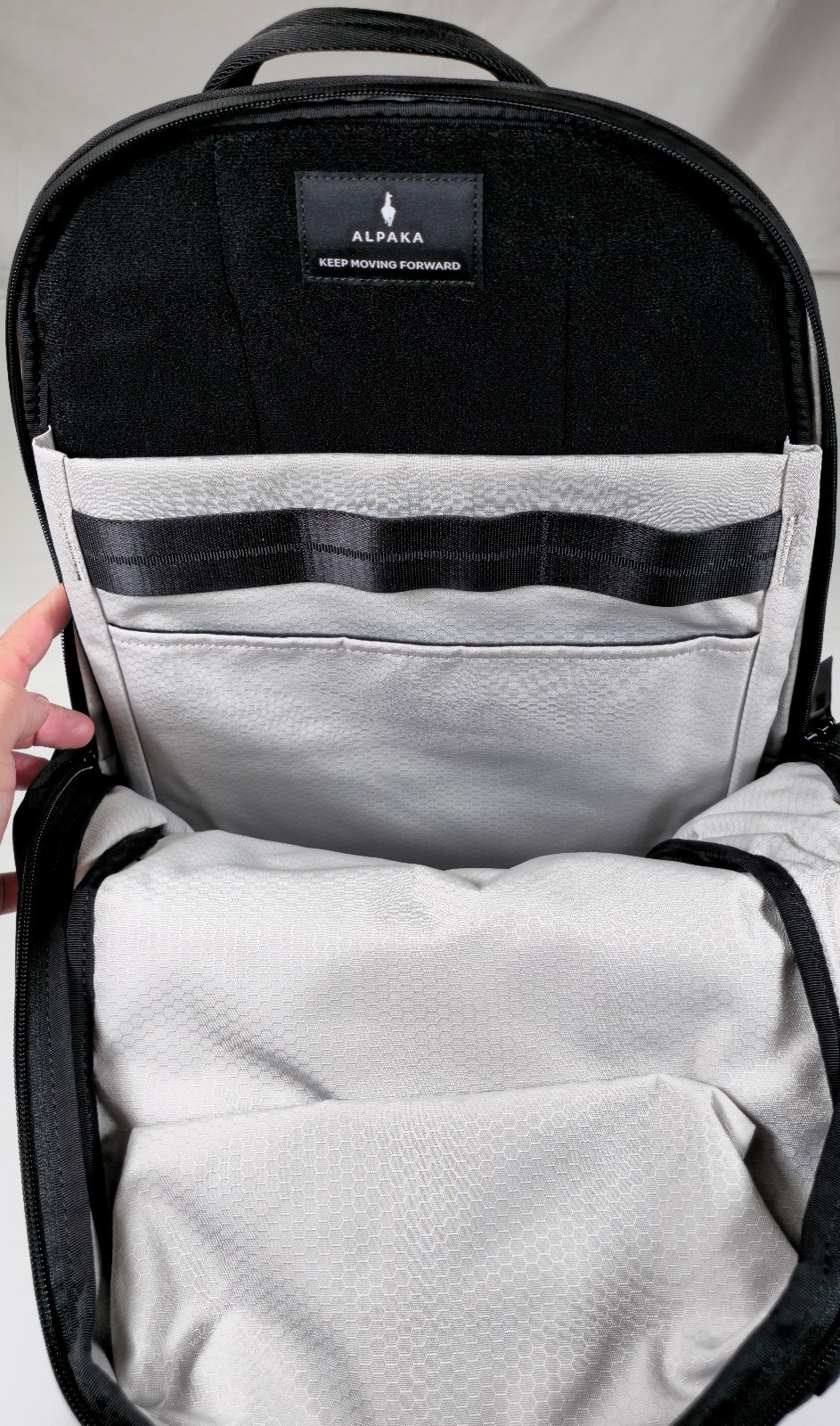 ALPAKA Elements Backpack Pro 26L Black Axoflux 600D NEW