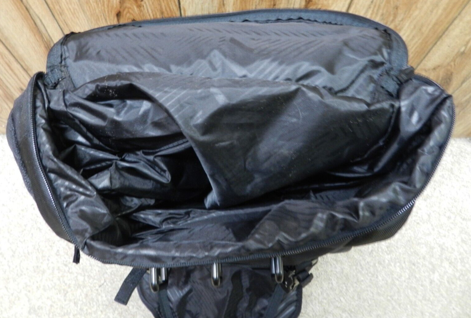 GENUINE Oakley Kitchen Sink TACTICAL Backpack 1 SIZE TALLE UNIQUE Stealthblack