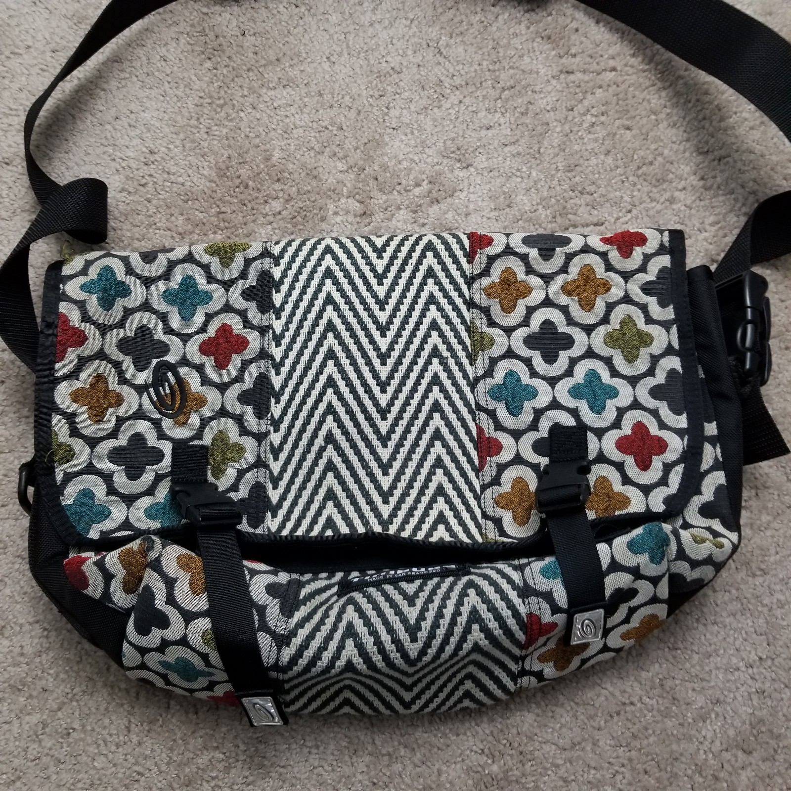 Timbuk2 Messenger Bag Black Multicolor Floral Flowers Shoulder Crossbody VTG Y2K