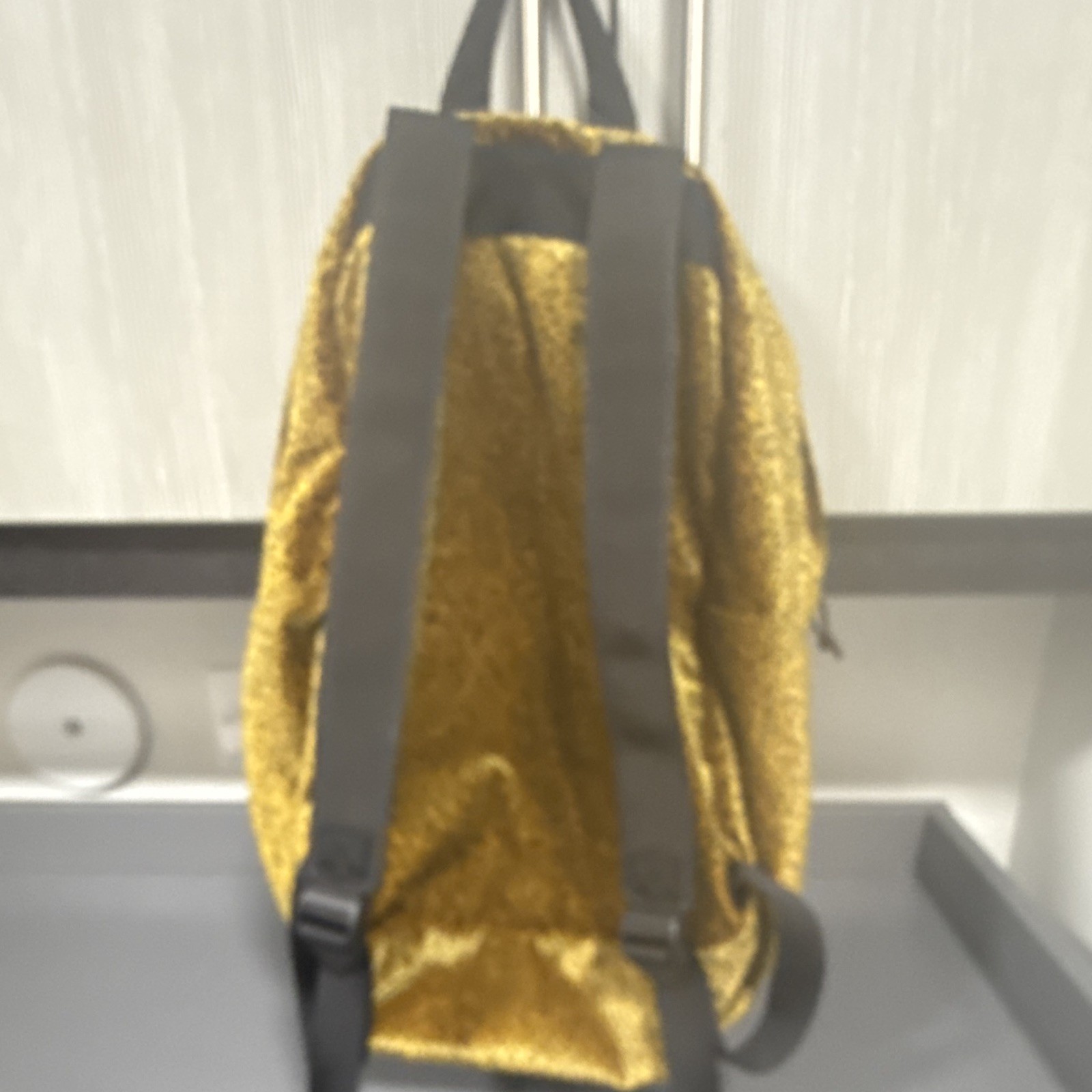 Supreme Animal Print Backpack Yellow/Black Zip Adjustable Straps Casual Travel