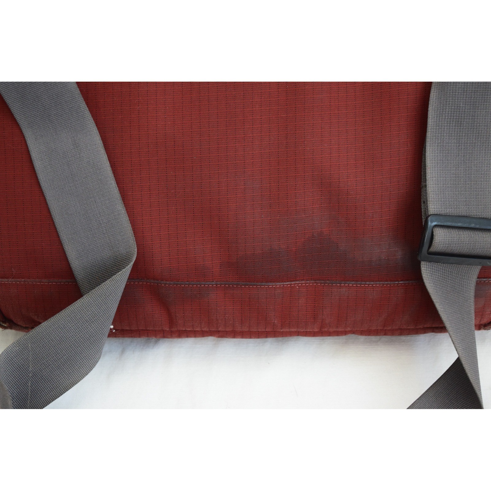 Patagonia Black Hole Mini Messenger Bag Large Burgundy Orange 49321 FLAWS
