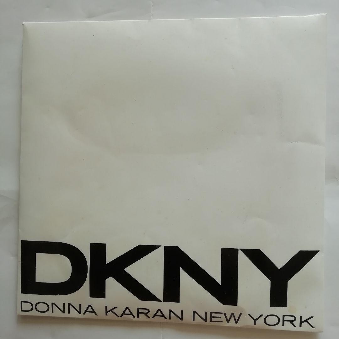 DKNY Handkerchief – Fashion Accessory for Men – 170mm x 170mm