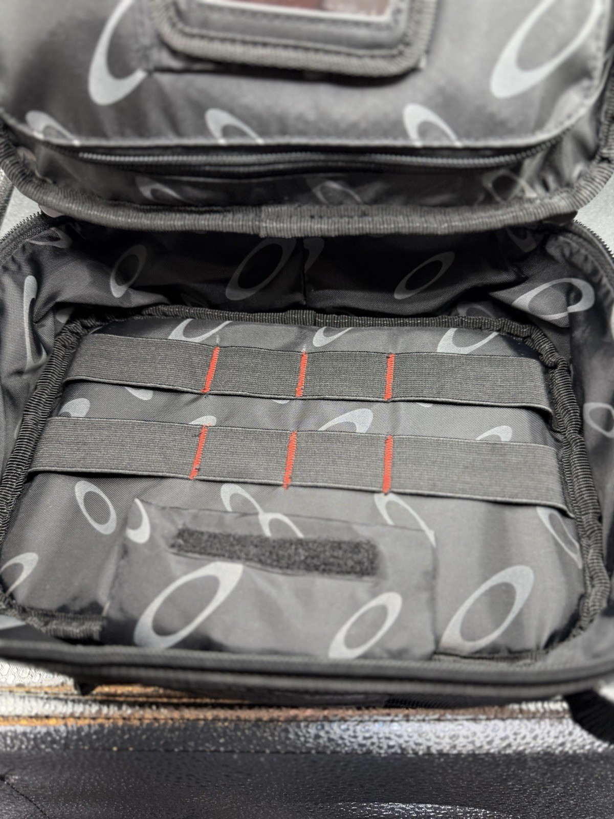 Oakley Dopp Kit 2.0 Black Tactical SI