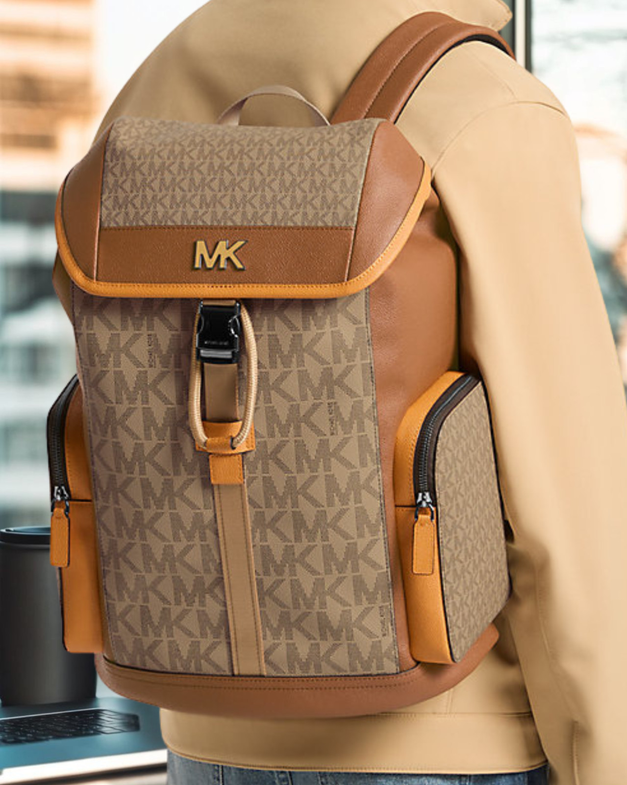 Michael Kors Cooper Men Medium Signature Logo Travel City Backpack Variation