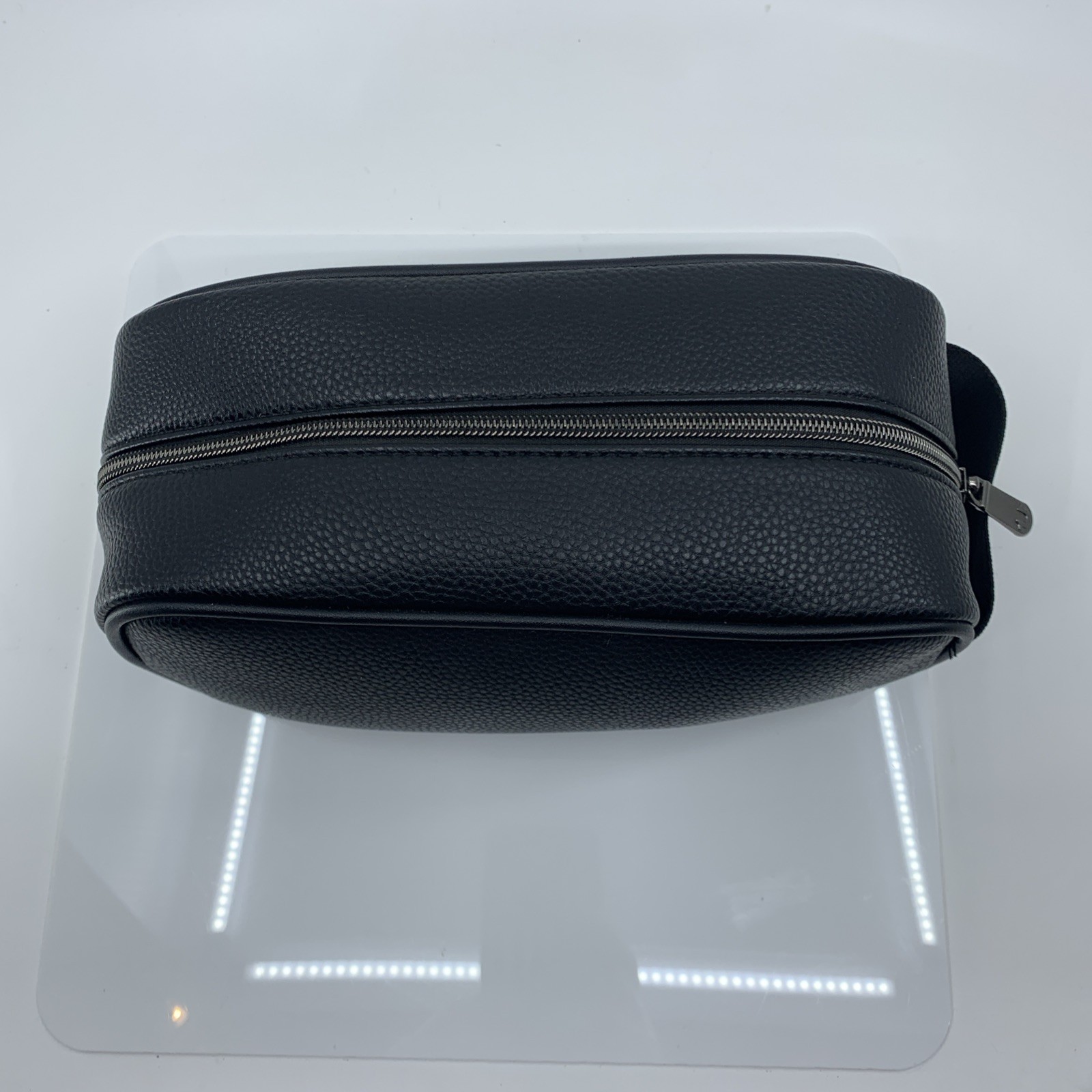 True Religion Titan Black Leather Dopp Kit Travel Shave/Tolietry Pouch Bag