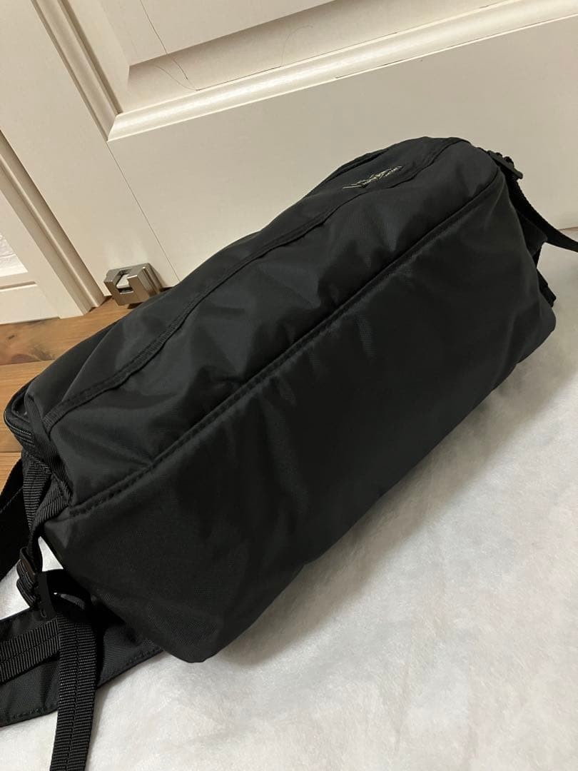 Yoshida Kaban PORTER Flash Waist Bag 689-05951 Black Japan Unisex from Japan