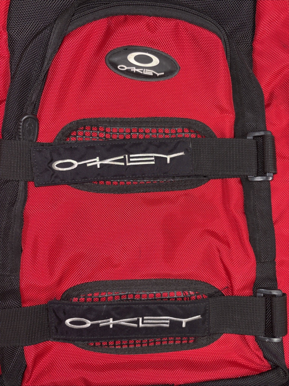 Oakley Icon Backpack 00s Y2K Vintage Used Red And Black does Have 2 Broken Clips