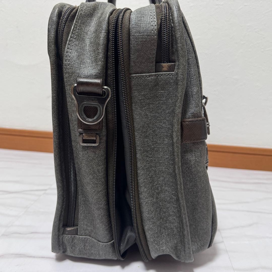 TUMI 26141EG2 Alpha 2 Expandable 2Way Briefcase Gray Brown Business Bag Shoulder
