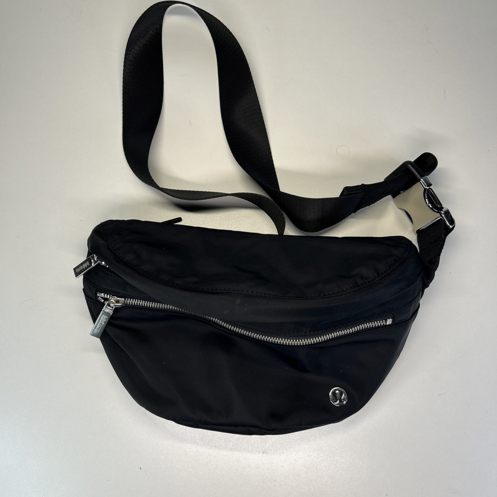 Lululemon Belt Bag Fanny Pack Pouch Adjustable Cross Body Black