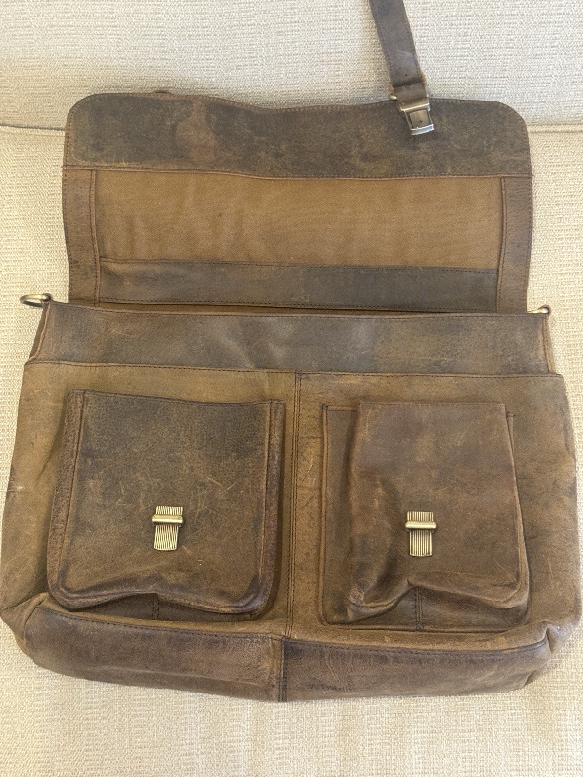 Komalc Passion Leather briefcase 16 X 12 Laptop Messenger Bags for Men and Women