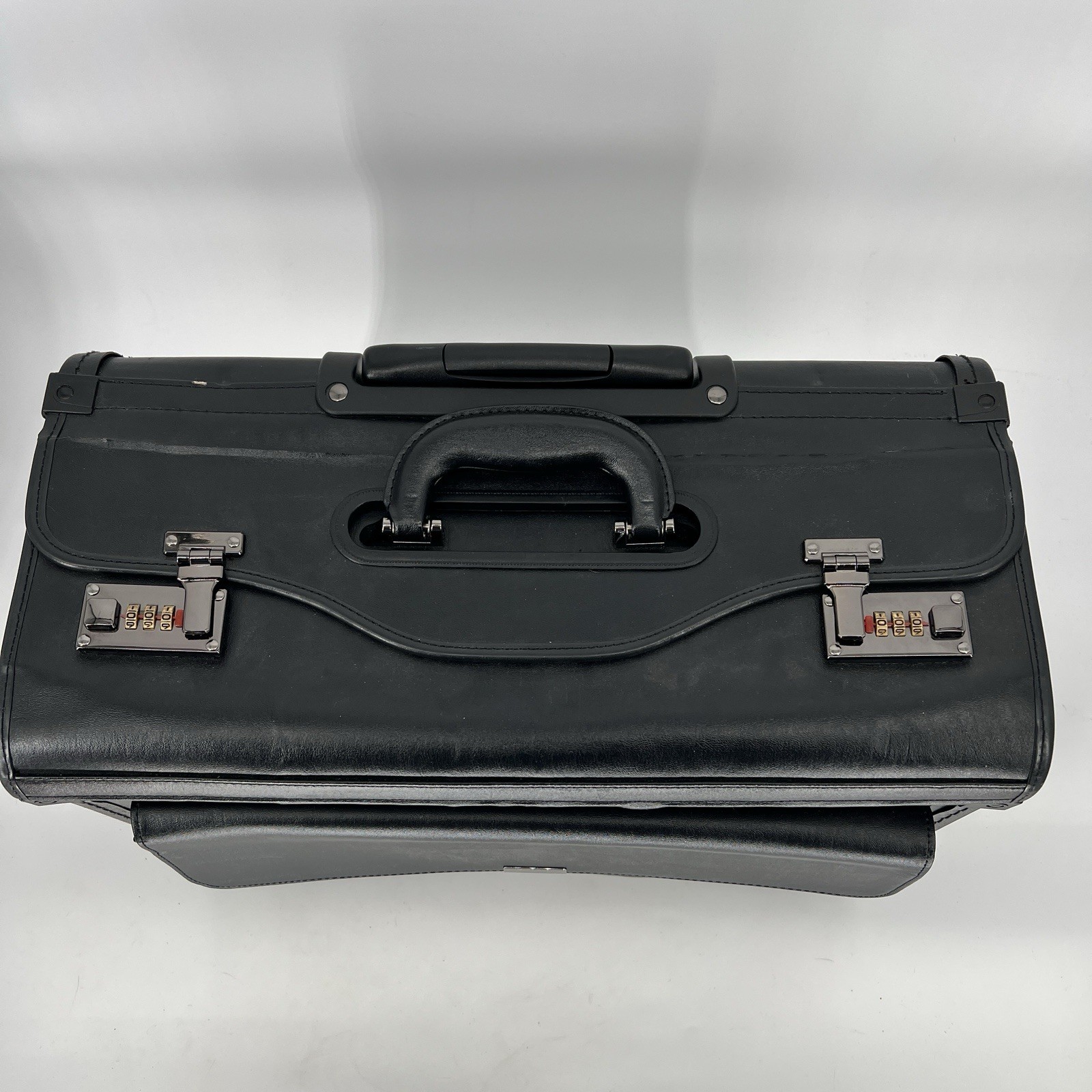 Alpine Swiss 19 Wheeled Briefcase Rolling Case Sales Sample Pilot Lawyer Attache