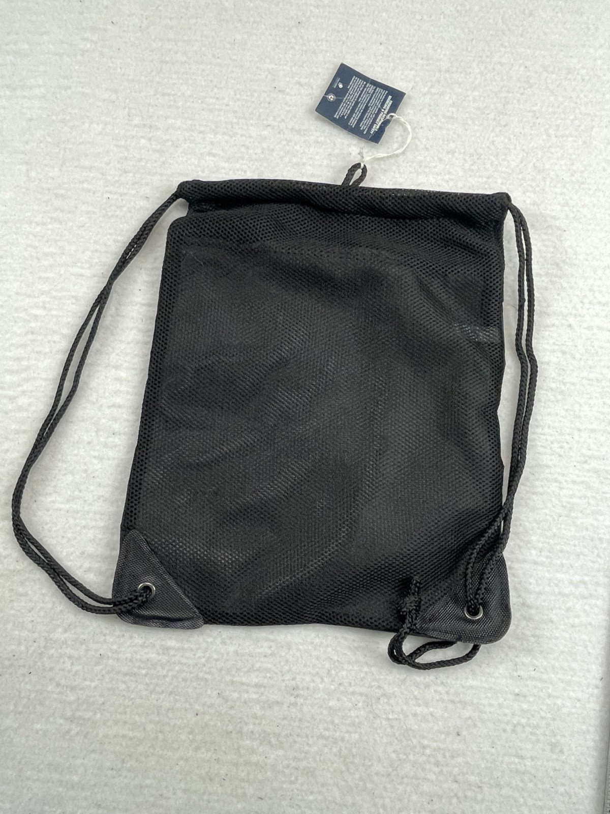 Cinch pack high end with soft mesh backing black Playworks . sku#2