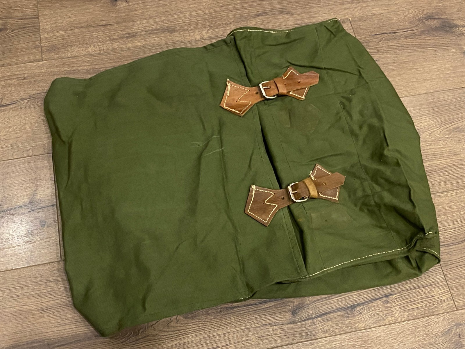 VINTAGE ALBANIA SOLDIER BACKPACK GREEN BAG ARMY MILITARY COMMUNIST ERA #0429