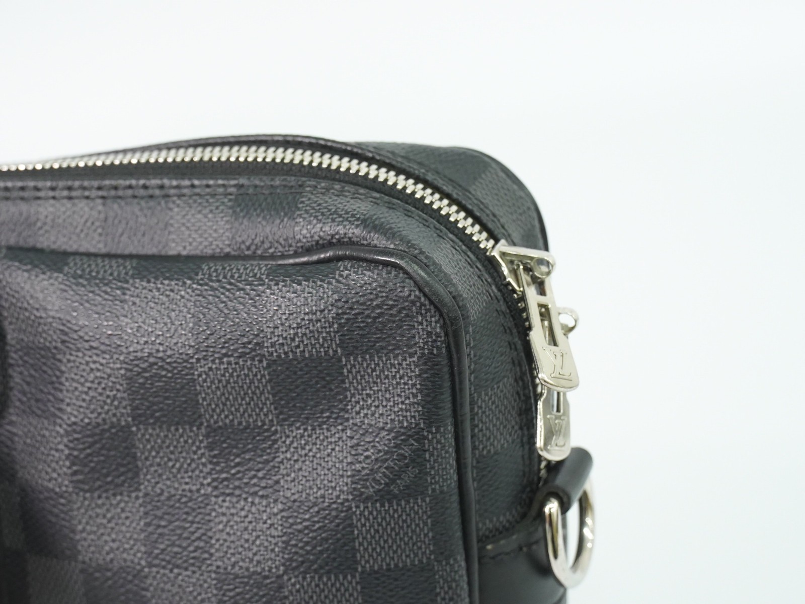 Louis Vuitton Porte Documents Voyage PM N41478 Damier Graphite Business Bag