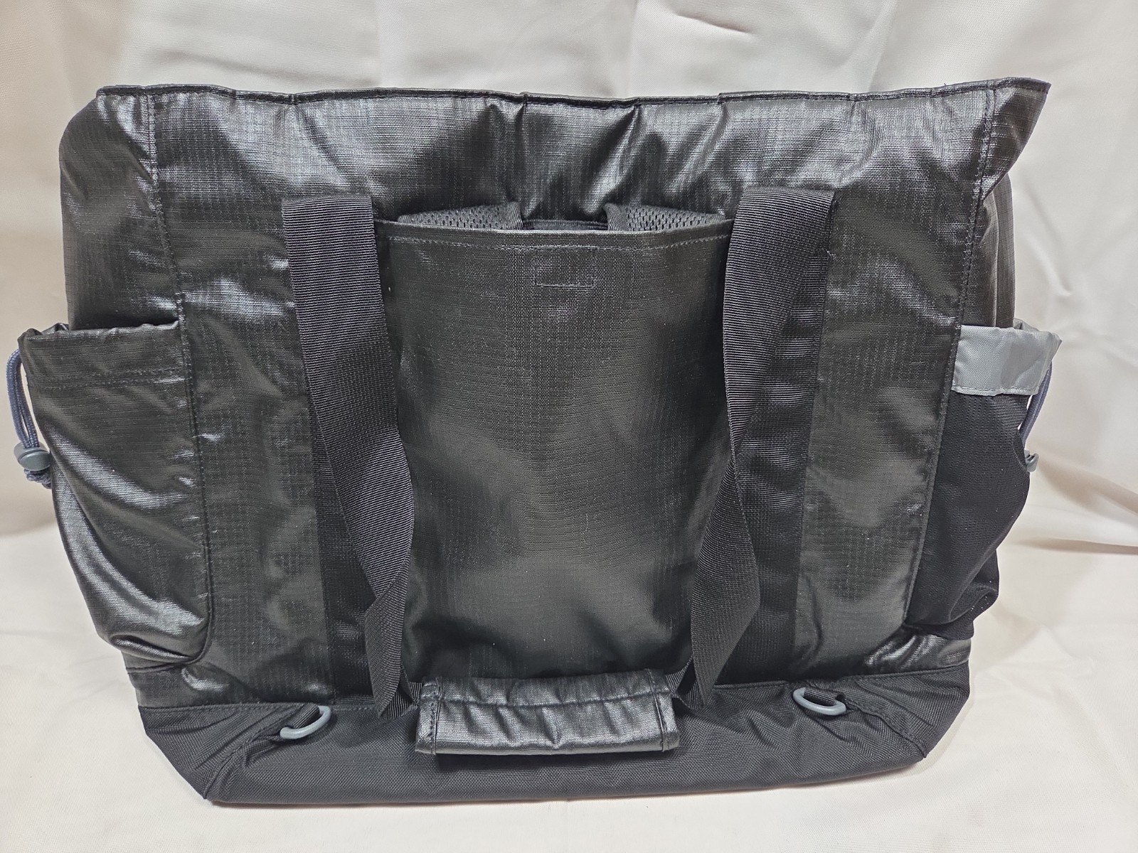 LL Bean Adventure Tote Bag Convertible Backpack Black Nylon Water Resistant