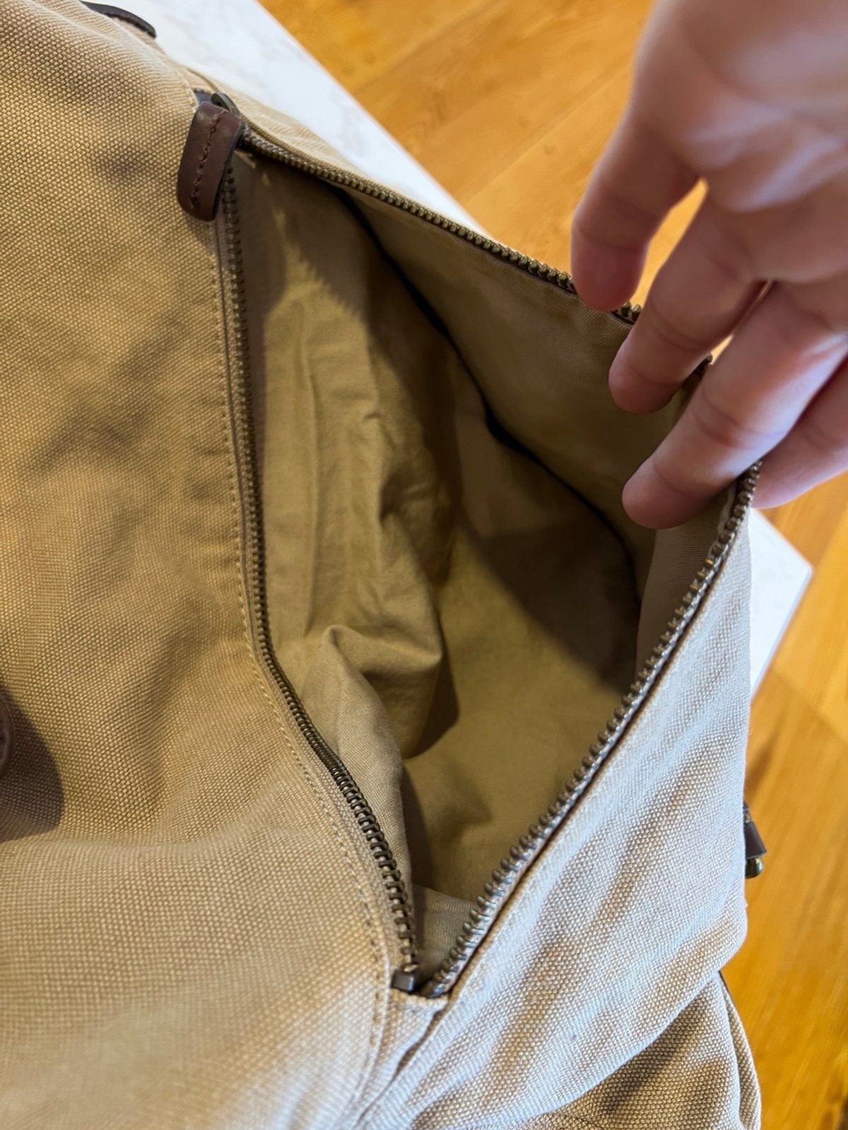 VTG J Crew Crossbody Mailbag Leather Bottom – New with Tag, Abingdon