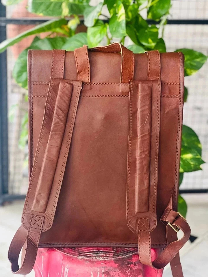 New Aesthetic Leather Backpack Men’s Travel Laptop Rucksack Shoulder Bag