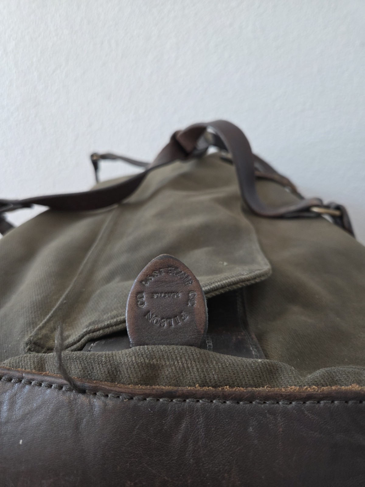Filson Large Rugged Twill Rolling Duffle Bag | YKK Era | Otter Green | USA Made