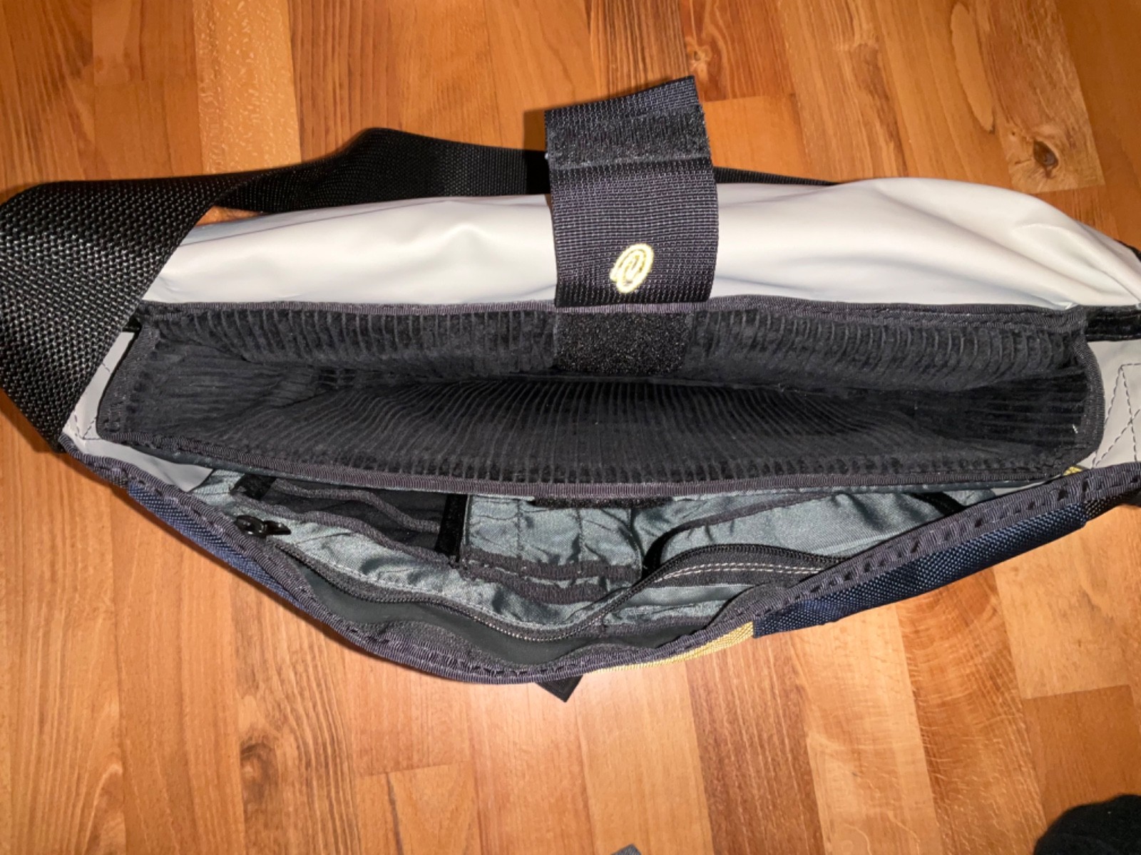 Vtg 90s Timbuk2 Large Bike Messenger Bag 17”x12” Laptop Made In USA Blue / Gold