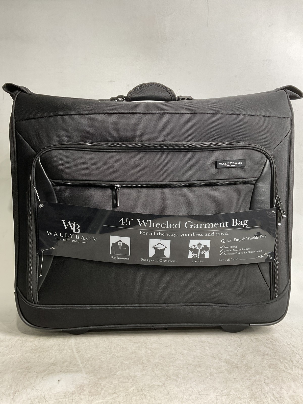 WallyBags Solutions Premium Garment Bag with shoulder strap Black 45 Inch U1