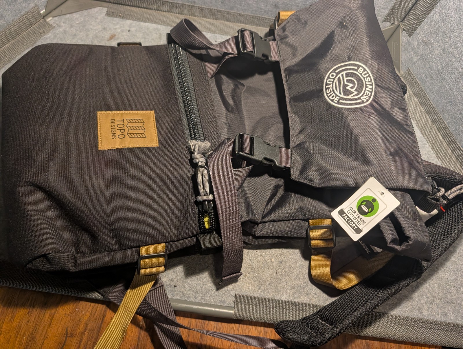 Topo Designs Rover Pack Tech Black/Black Tan straps Backpack NWT logo w/ bonus c