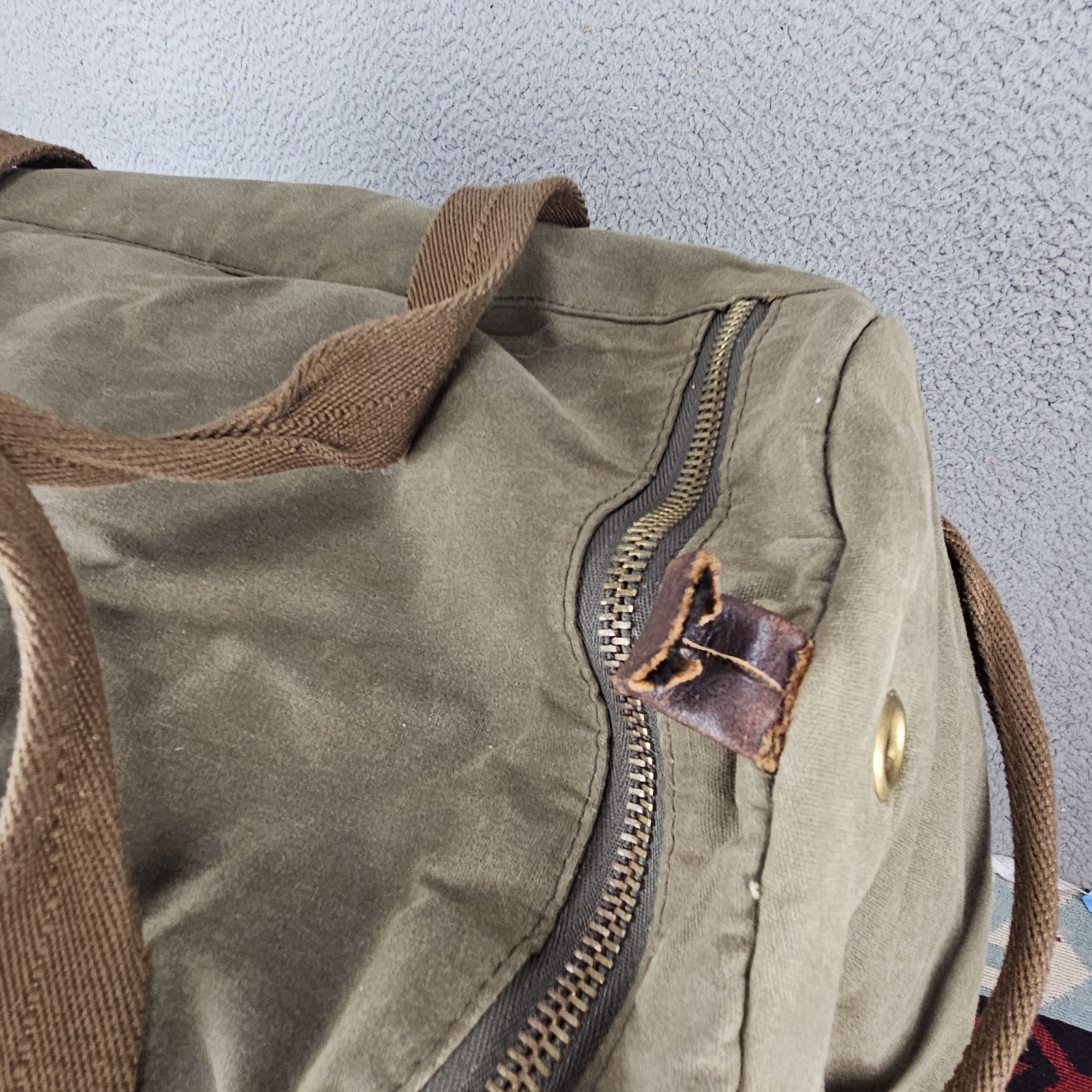 J. Crew Dry Goods Abingdon Weekender Duffel Bag Olive Green Canvas Leather New