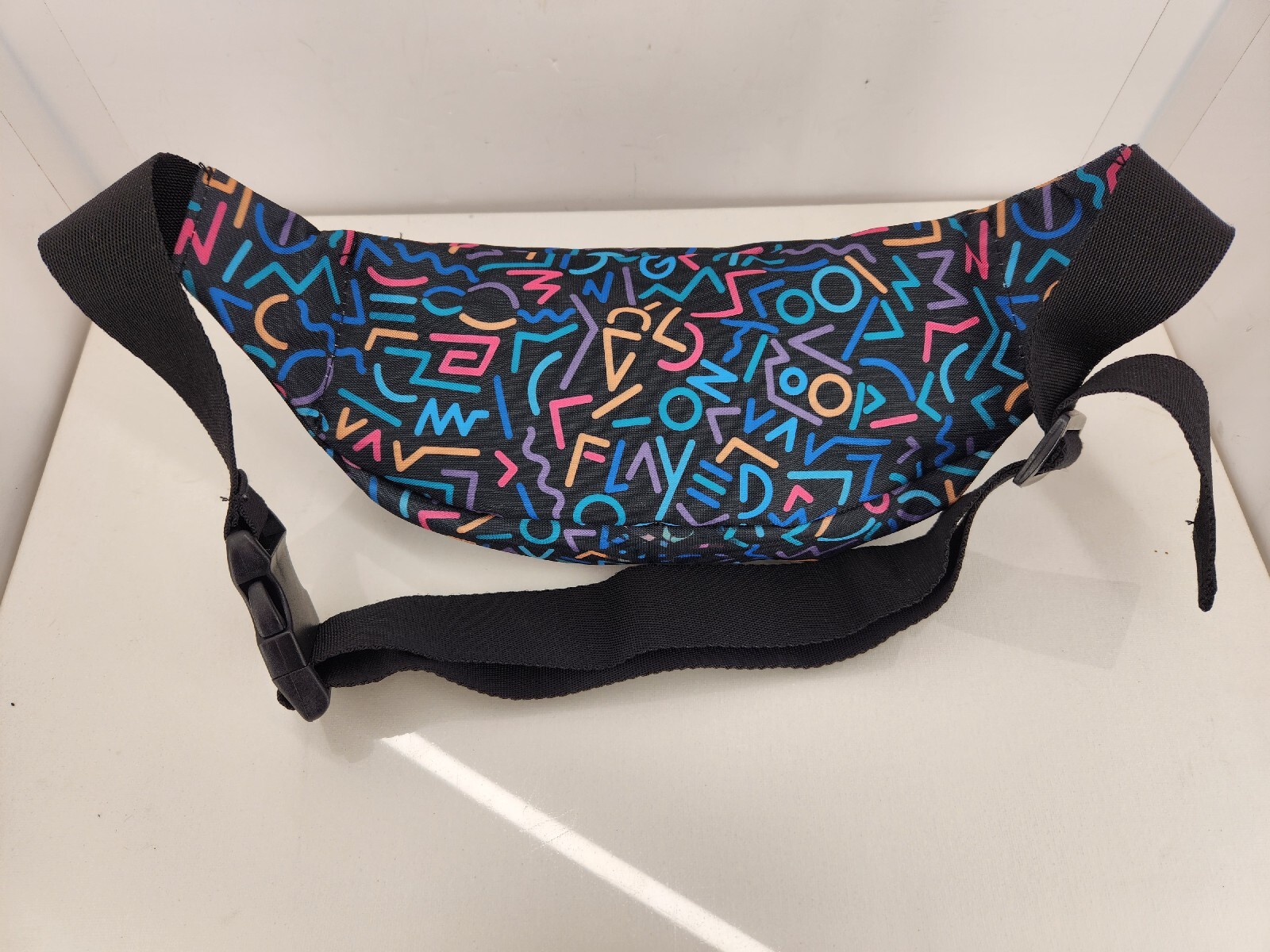 Stranger Things 80s Funko Waist Crossbody Pack Belt Bag Retro Neon Starcourt
