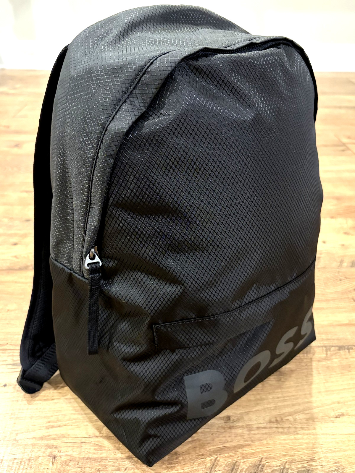 Hugo BOSS Pixel Backpack Black Ripstop Laptop Sleeve 17″ NWT Designer Urban Bag