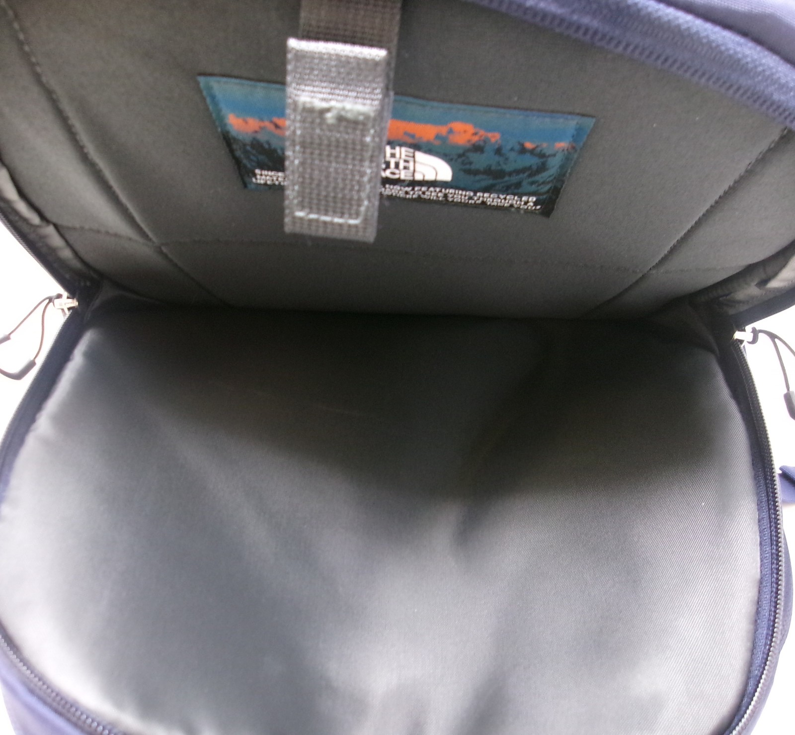 The North Face Recon Everyday Laptop Backpack TNF Navy/TNF Black OS GENTLY_USED1