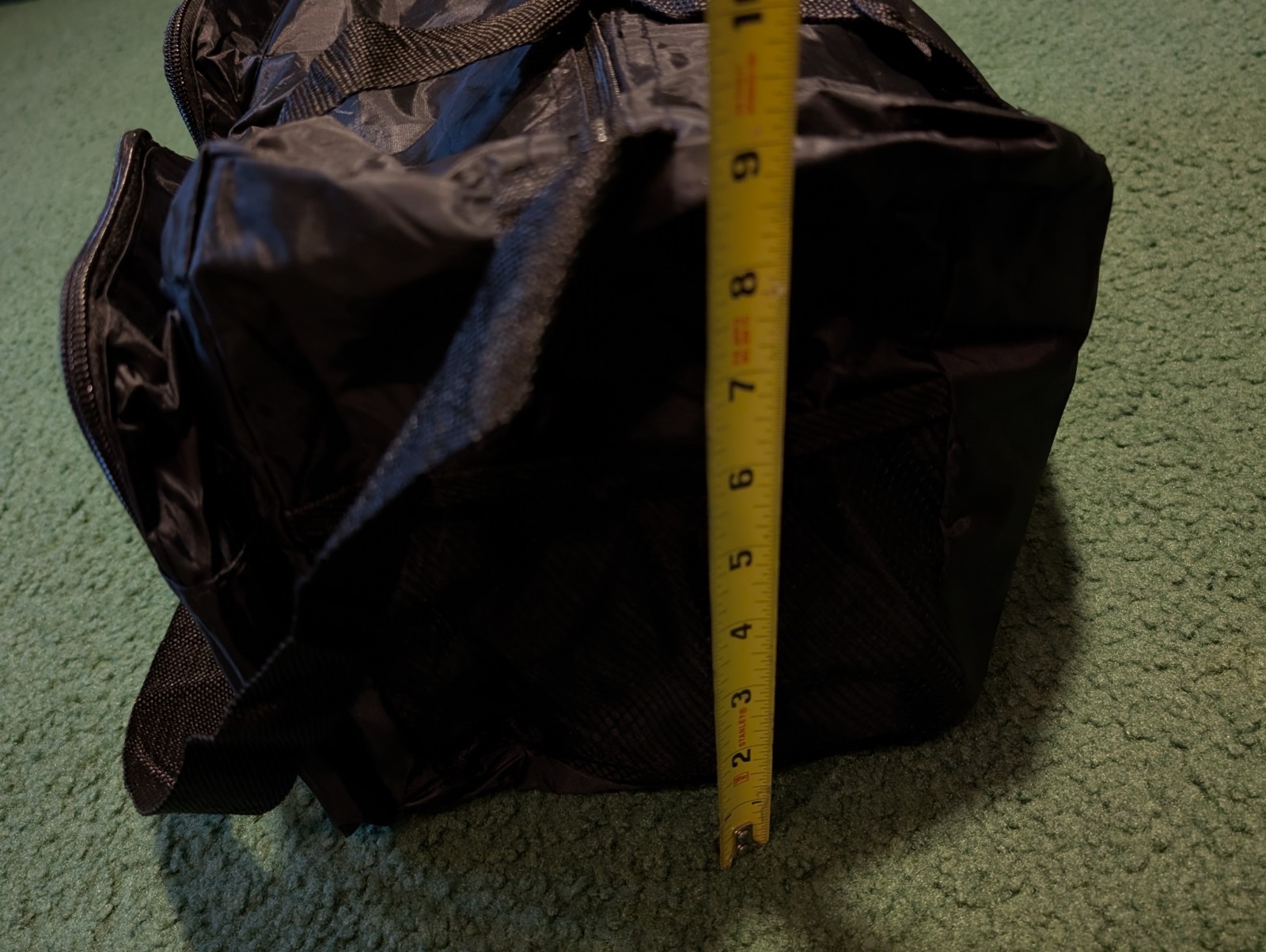Smithsonian Museum – Air & Space Magazine – Small Duffle Bag – 15″