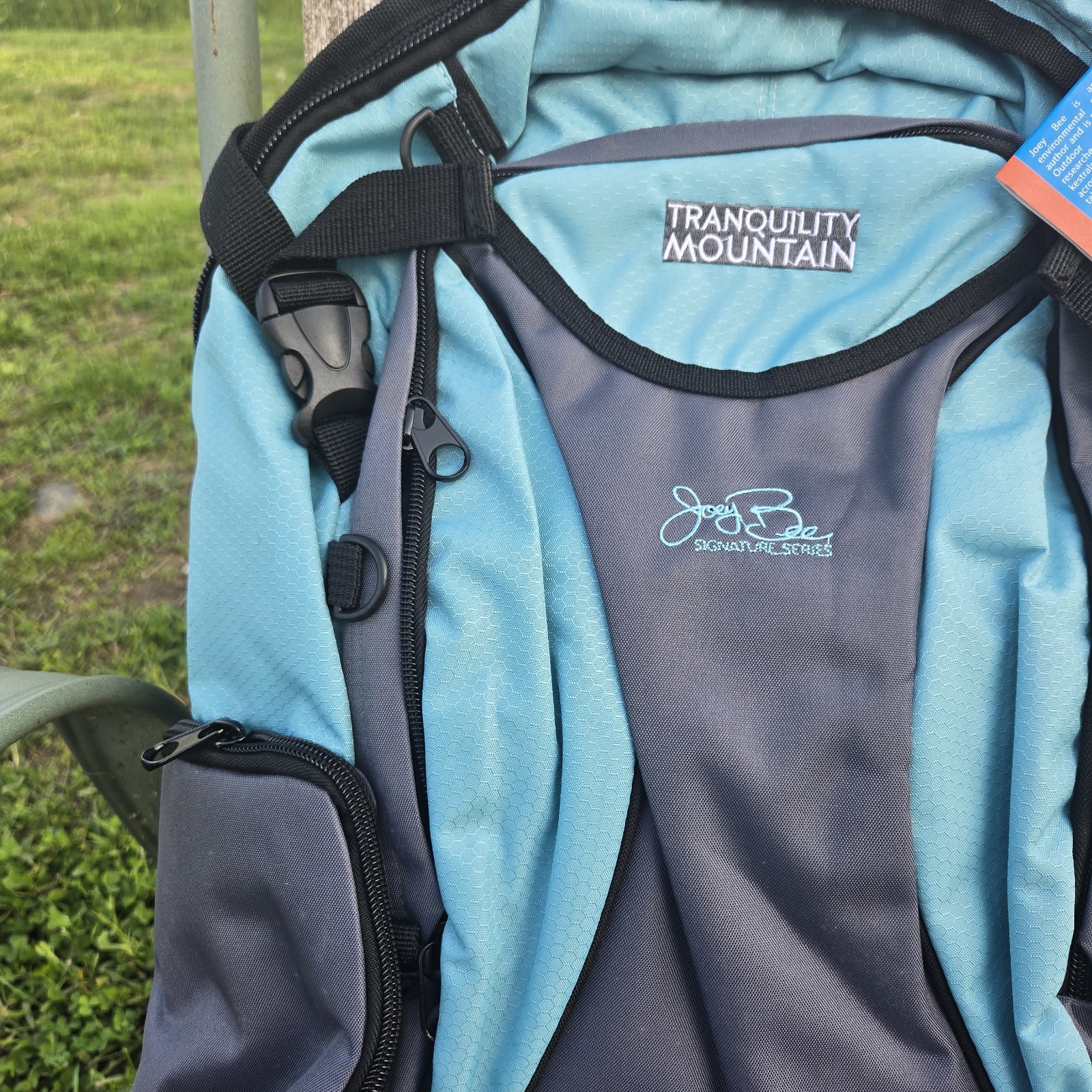 Tranquility Mountain 37 Liters Balance Pak Joey Bee Trekking Hiking Backpack 18′
