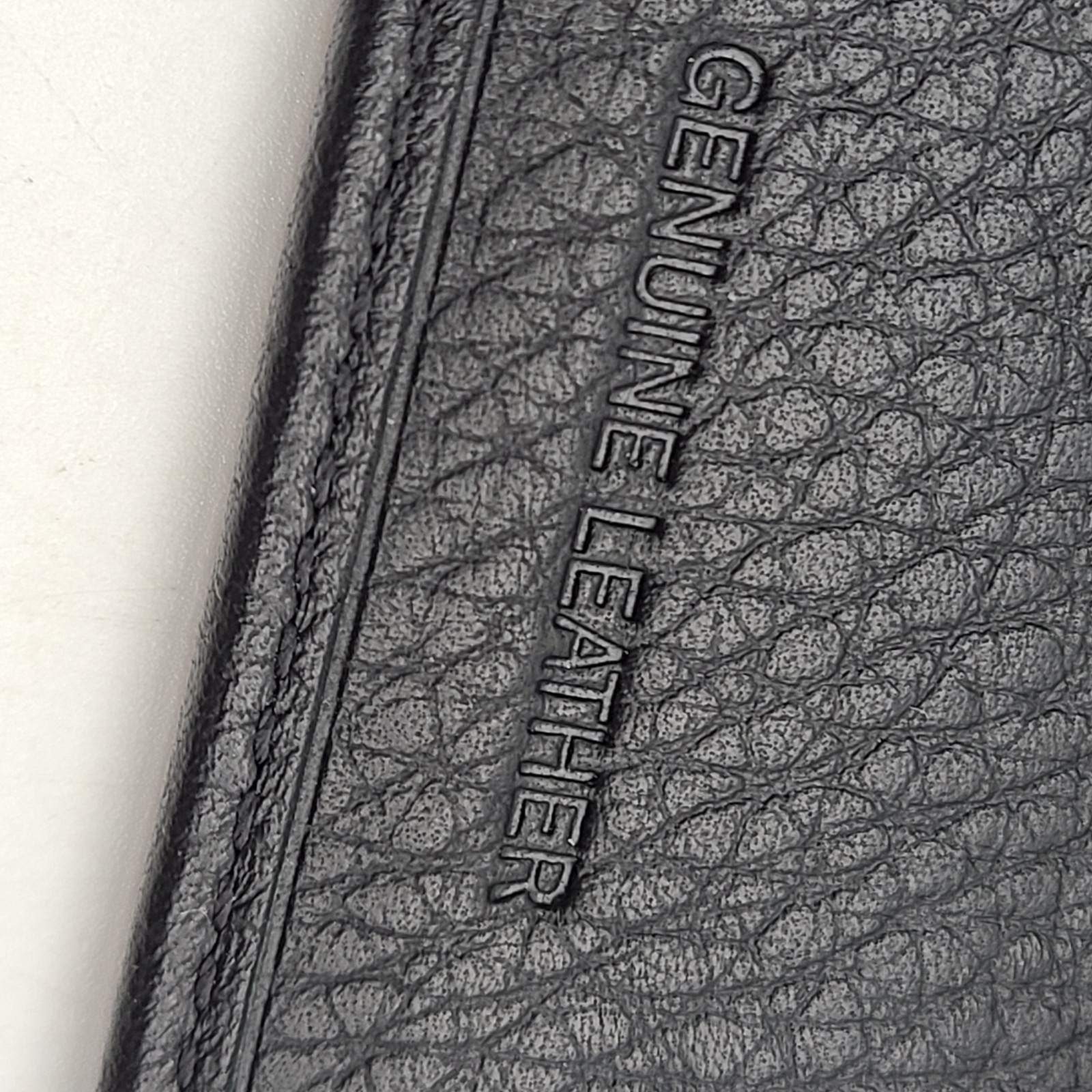 NEW Cole Haan Men’s Two Tone Top Zip Leather Toiletry Bag & Passport RFID Wallet