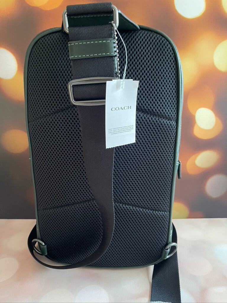 Coach Westway Pack In Colorblock Signature Canvas With Coach Patch CE522