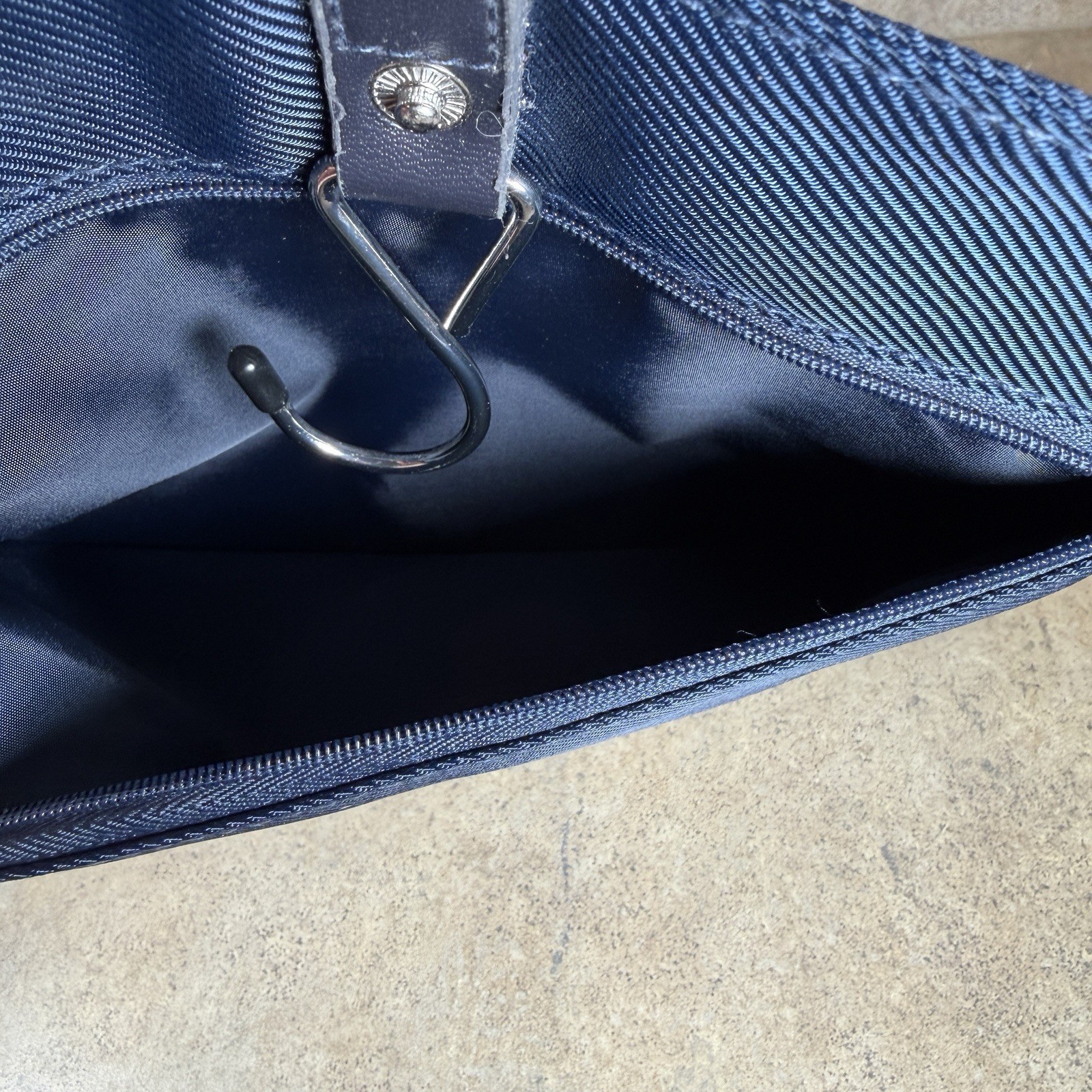 Giorgio Armani Men’s Toiletry Bag Pouch Blue Hanger Travel Dopp