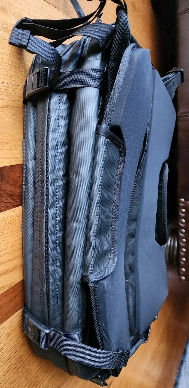 Black Ember FORGE Black Briefcase Backpack Overnight Expandable **MINT**