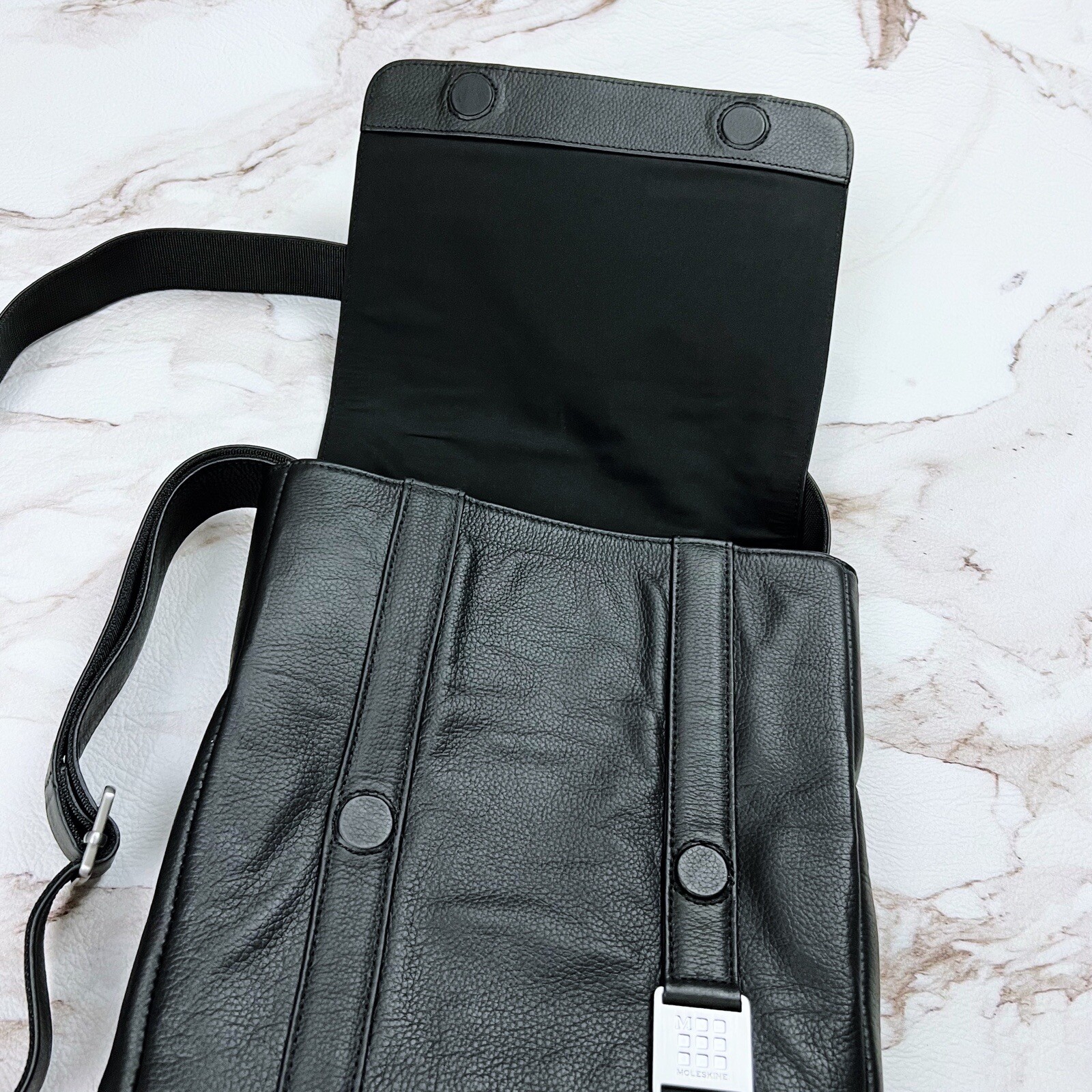 Moleskine Lineage Reporter Bag