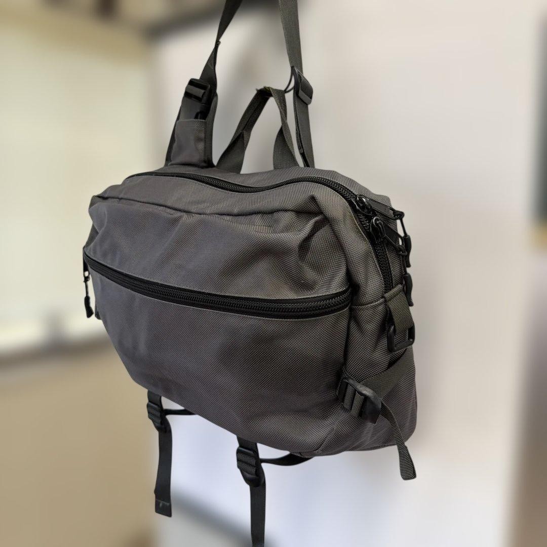Dsptch Sling P Crossbody Bag