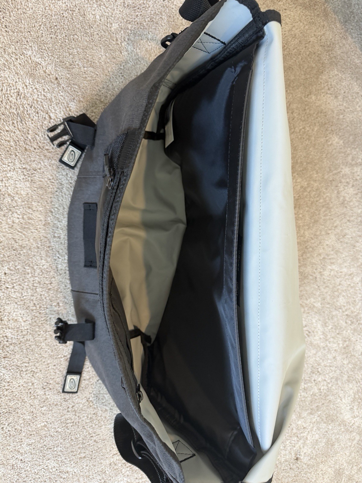 Timbuk2 Dell Classic Prompt Messenger Bag Charcoal