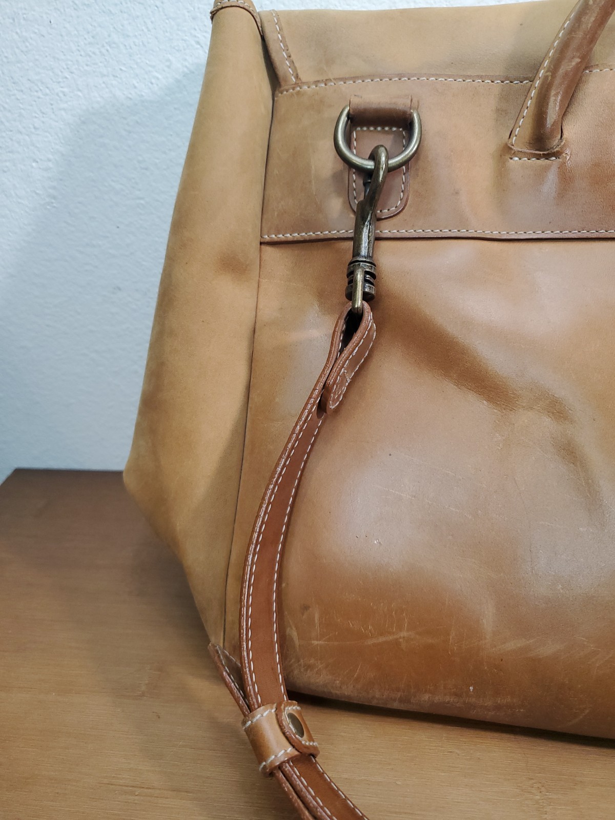 EDDIE BAUER Mens Thick Saddle Leather Tote Briefcase Messenger Bag Mailbag USA
