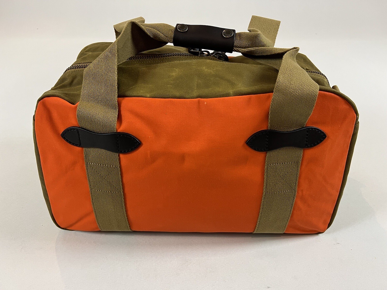 FILSON SMALL TIN CLOTH DUFFLE BAG DARK TAN/FLAME OS NWT