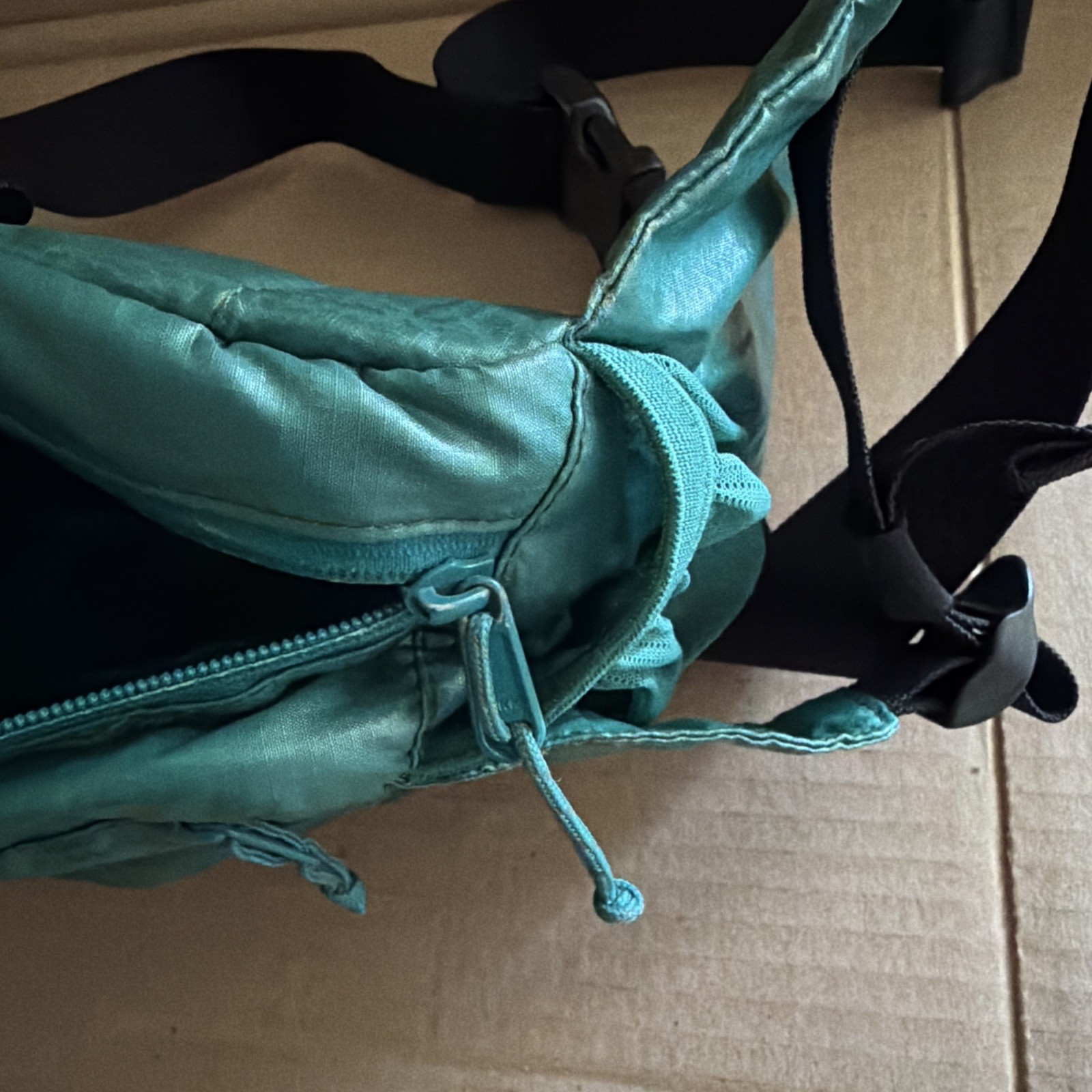 AUTHENTIC preowned SUPREME waist bag teal GREEN fanny pack FW17 pockets PLUS vgc