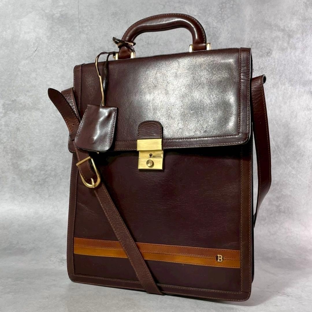Bally Leather 2 Way Briefcase Mahogany Brown Shoulder Strap Push Lock Authentic