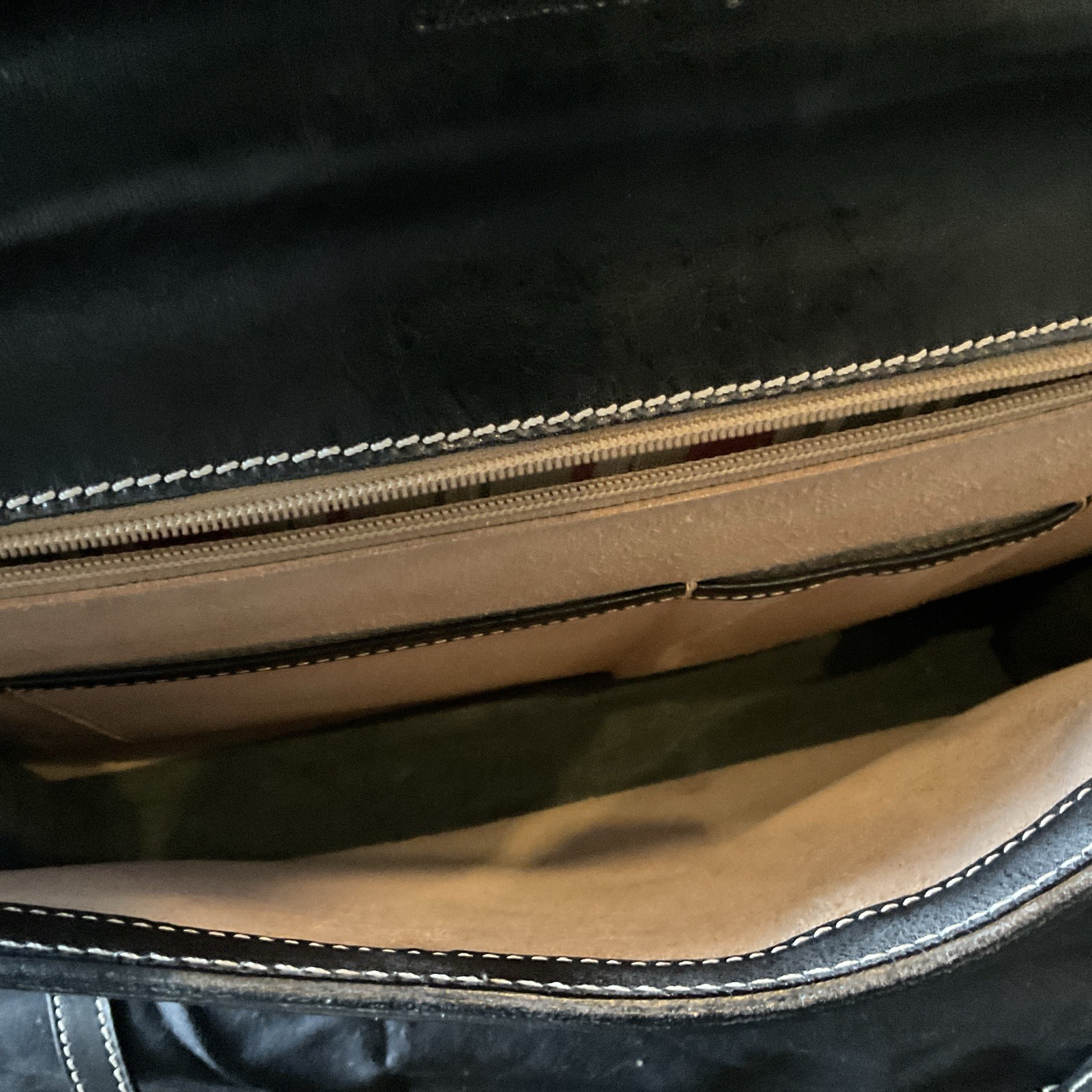 Floto Milano Italian Leather Briefcase with Key and Strap Bulk