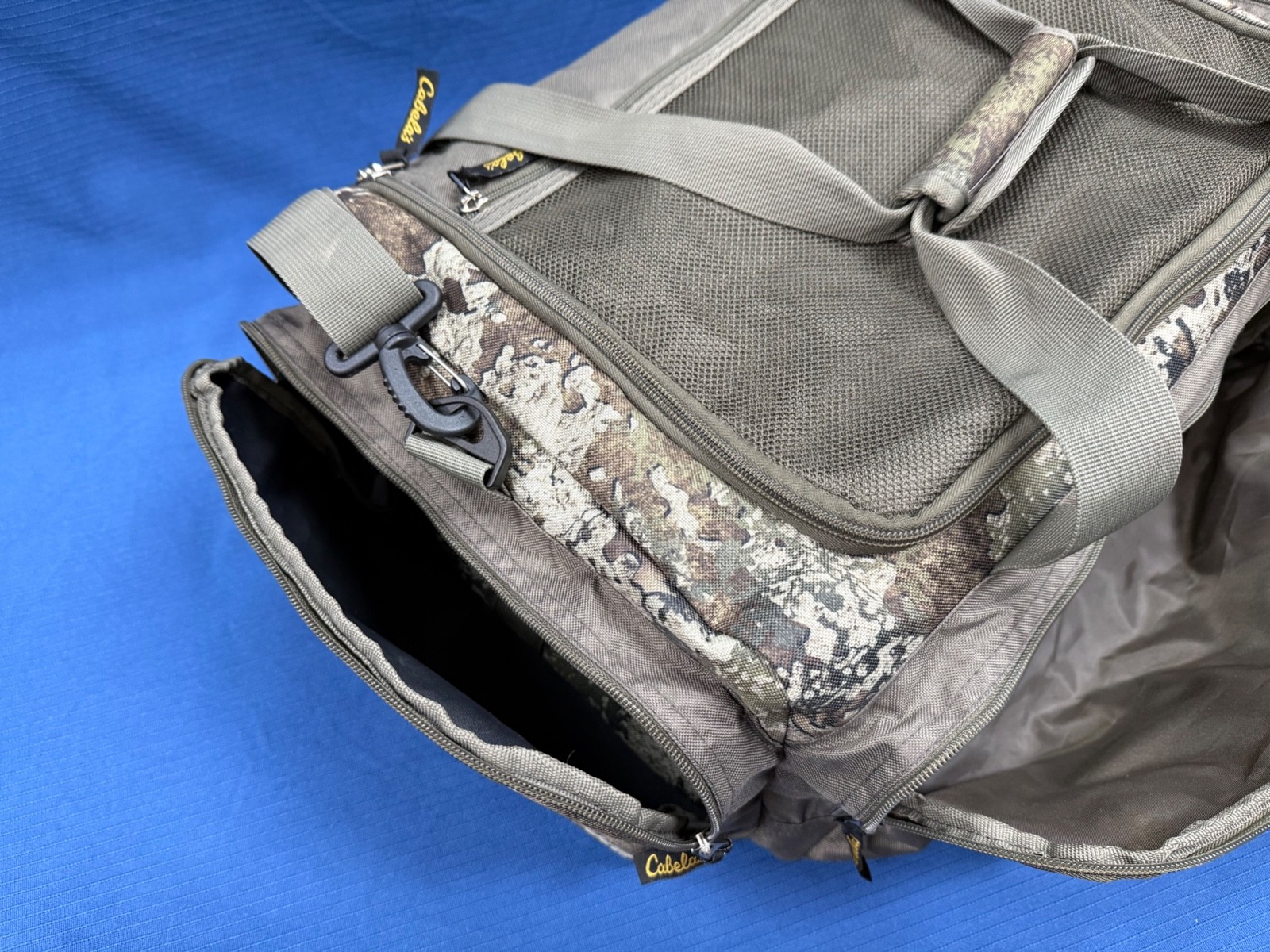 Cabelas Camouflage Duffle Bag with Shoulder Strap, 18 x 12 x 8 Inches