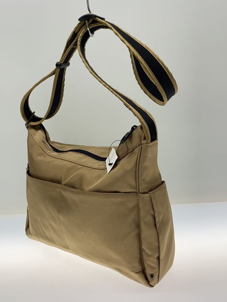 pacsafe shoulder bag KHK