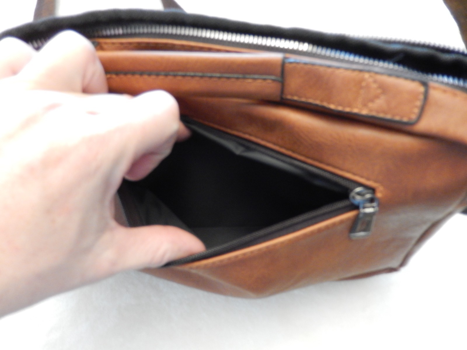 WEIXIER Unisex Shoulder Bag Retro Leather Business Handle And Shoulder Strap Bag