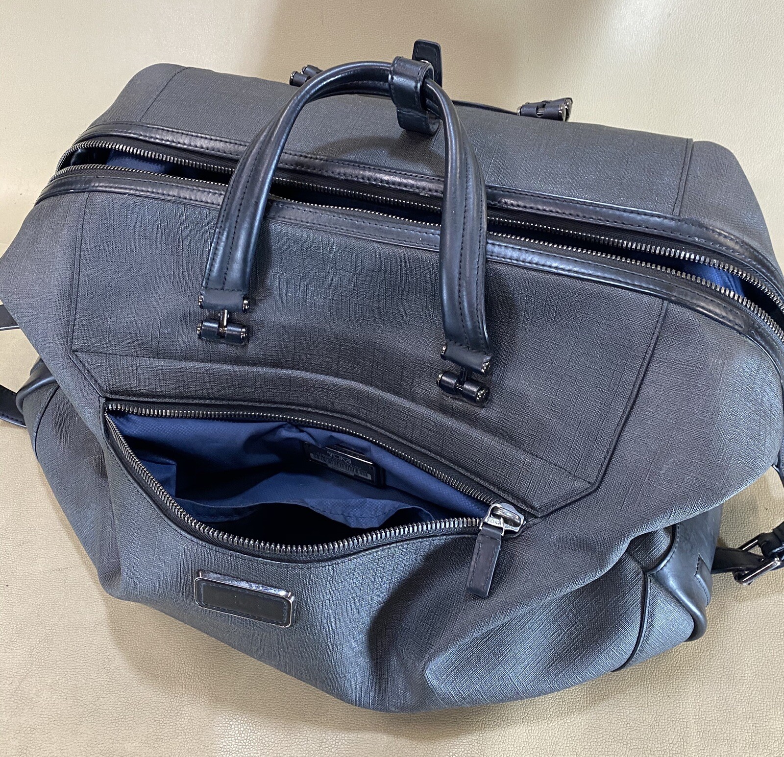 Preowned Tumi Dark Grey Coated Canvas Ashton Lenox Duffel Bag 333159GRY $995