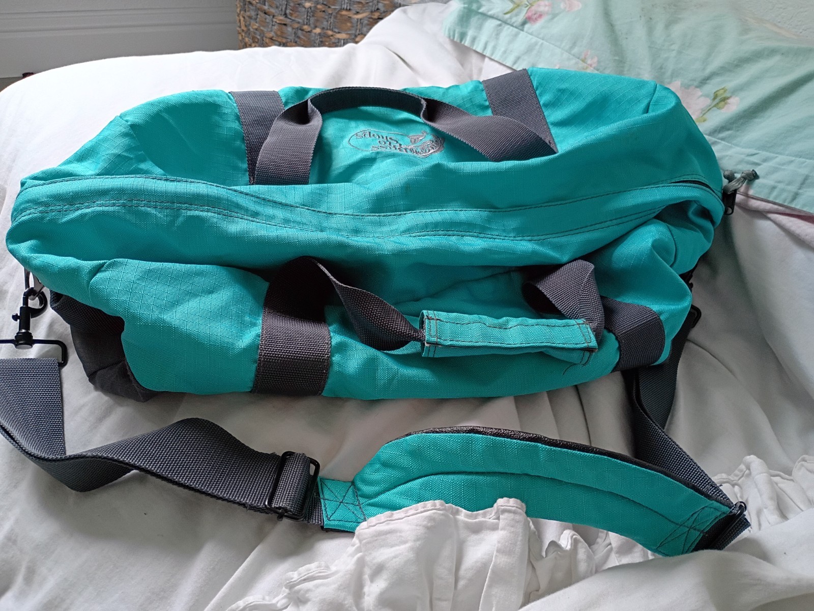 Bass Pro Shops Ripcord Duffel Bag teal