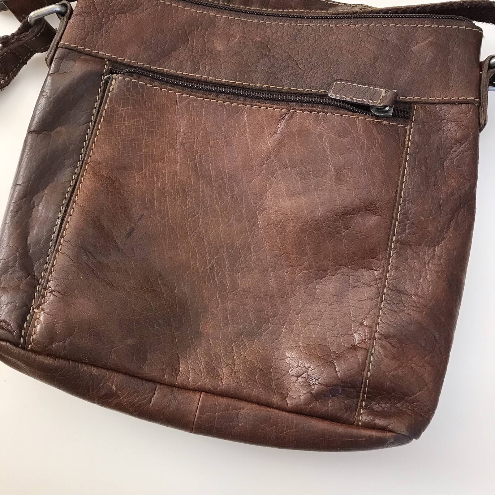 Jack Georges Crossbody Purse Bag Buffalo Leather Voyager Slim Brown Zip Pockets